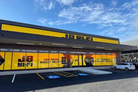 JB Hi-Fi